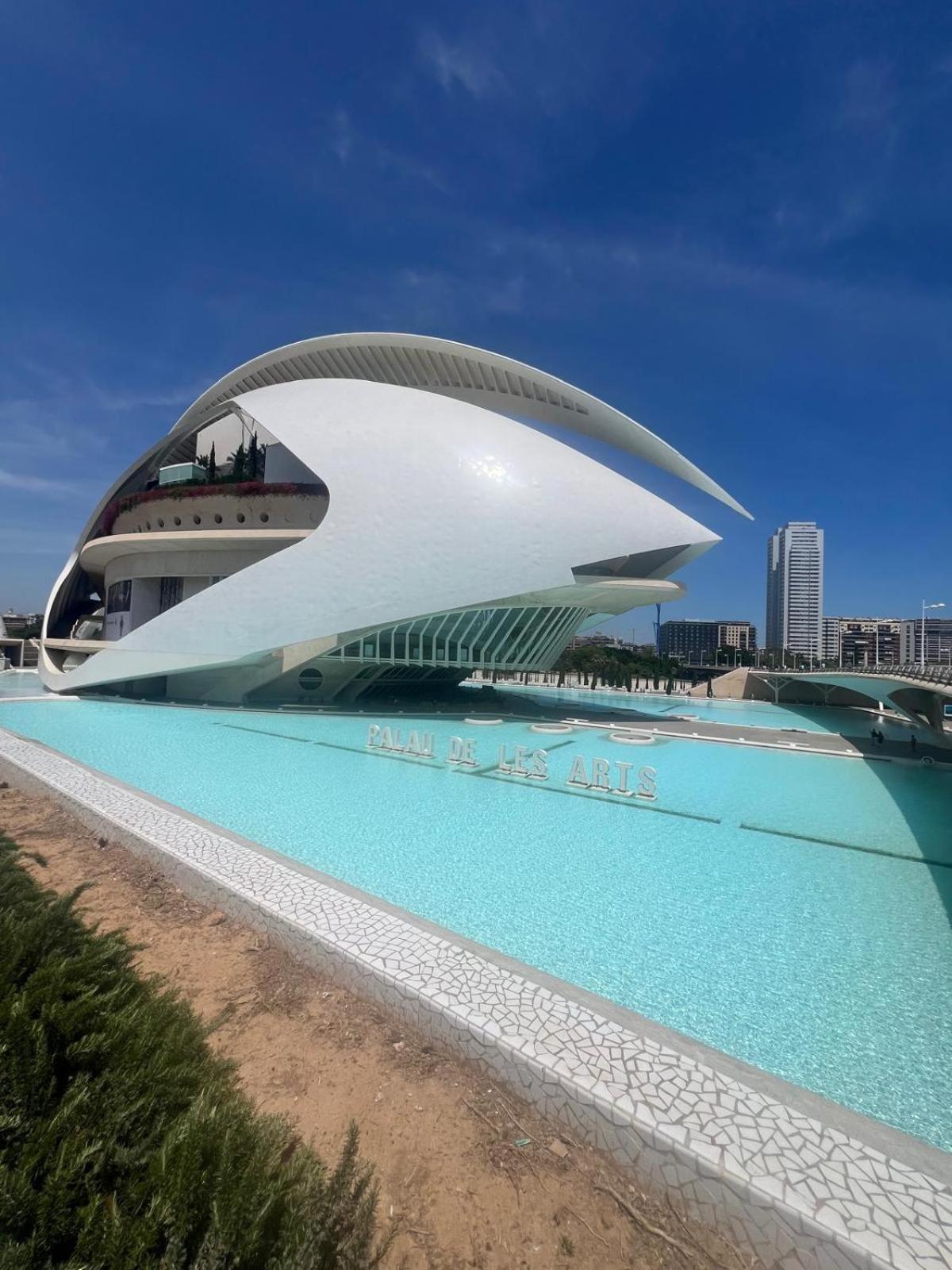 Beach & Arts Hostel Valencia Buitenkant foto